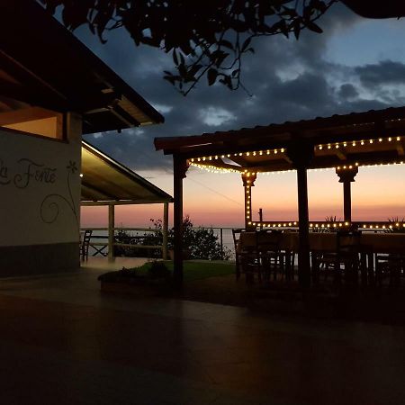 Vila Azienda Agrituristica La Fonte Bonifati Exteriér fotografie