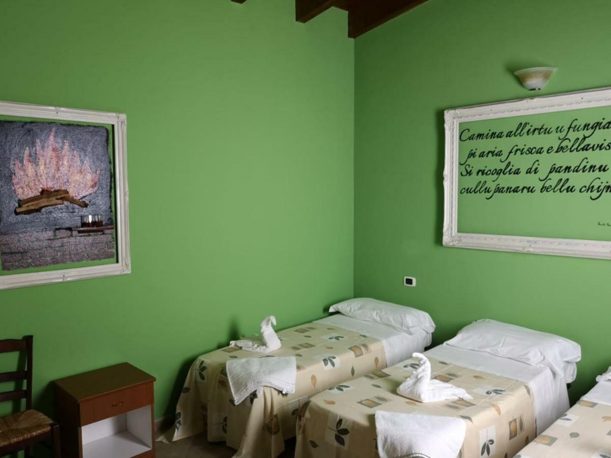 Vila Azienda Agrituristica La Fonte Bonifati Exteriér fotografie