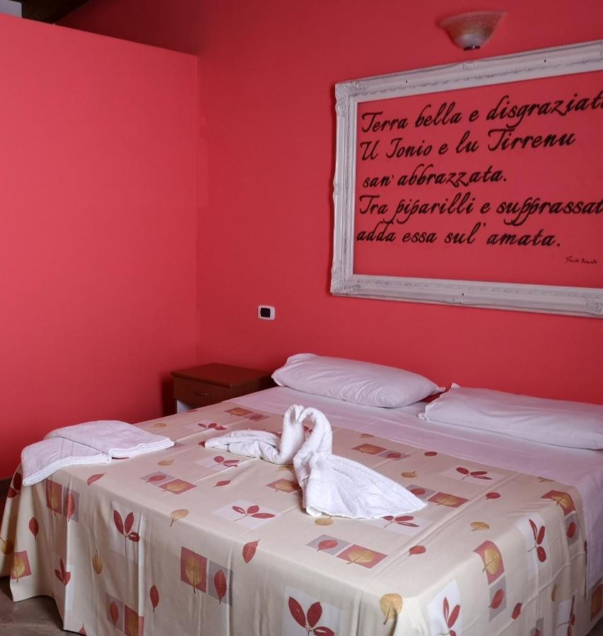 Vila Azienda Agrituristica La Fonte Bonifati Exteriér fotografie